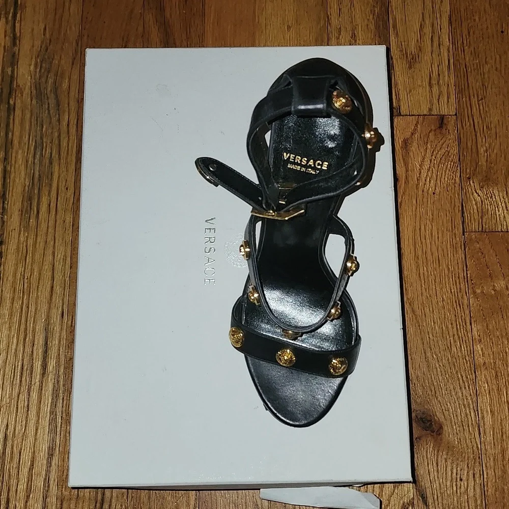 Versace Sandals - Picture 1 of 4